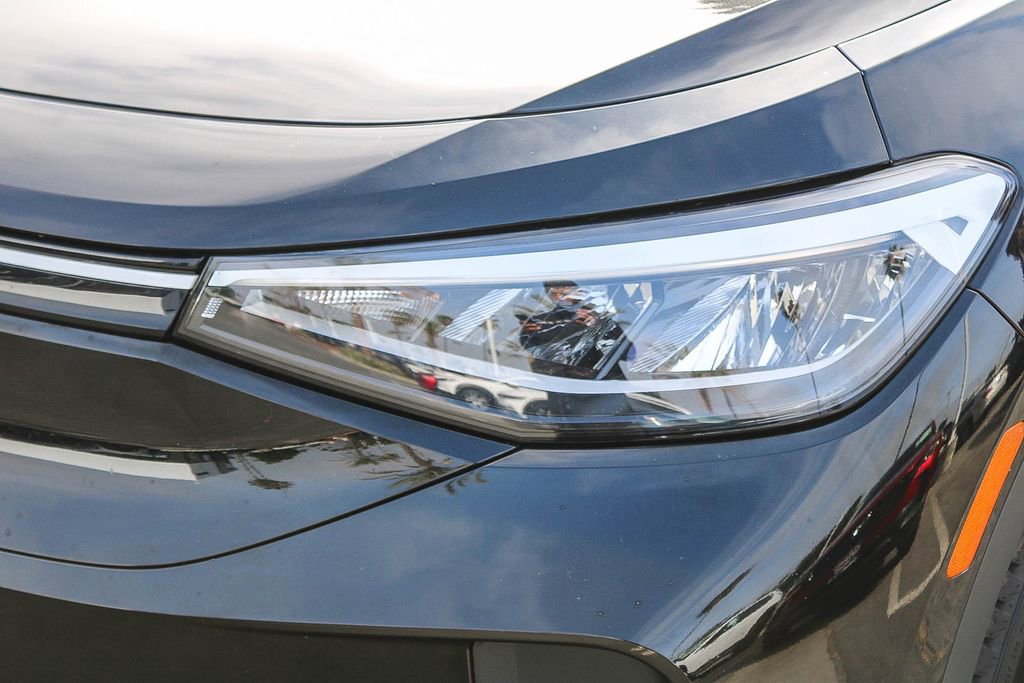Used 2022 Volkswagen ID.4 Pro image 8