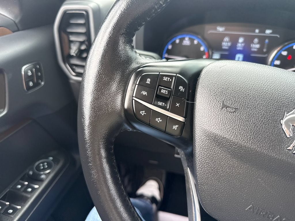 Used 2023 Ford Bronco Sport Outer Banks AWD/4WD image 32