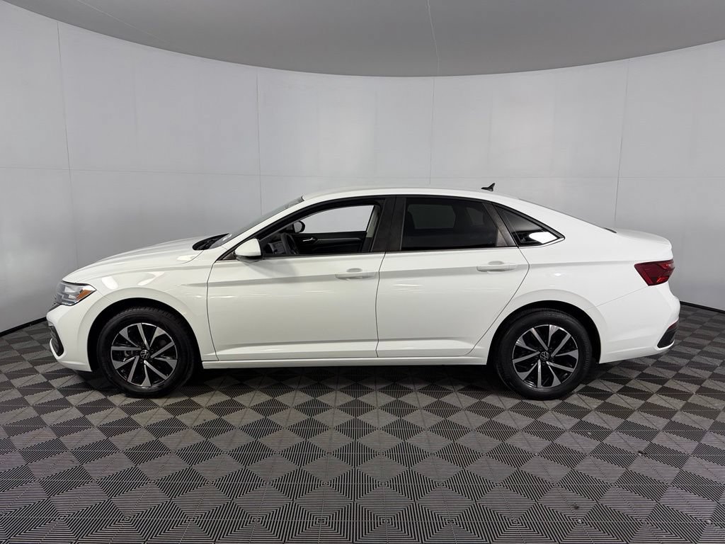 Used 2022 Volkswagen Jetta S FWD image 11