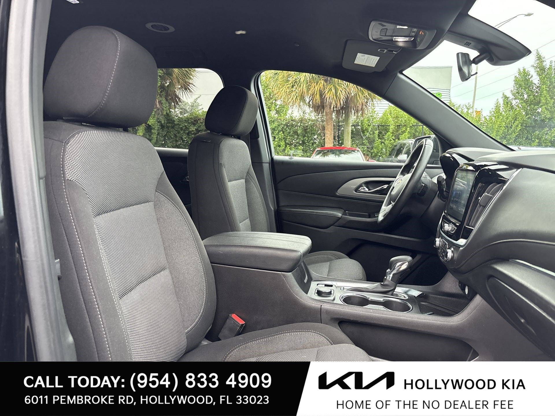 Used 2023 Chevrolet Traverse LT w/ LPO, Cargo Package AWD/4WD image 24