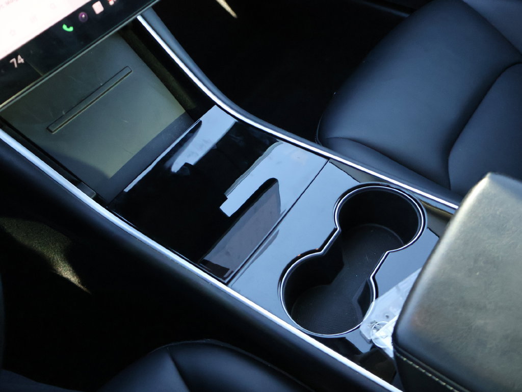 Used 2018 Tesla Model 3 RWD image 19