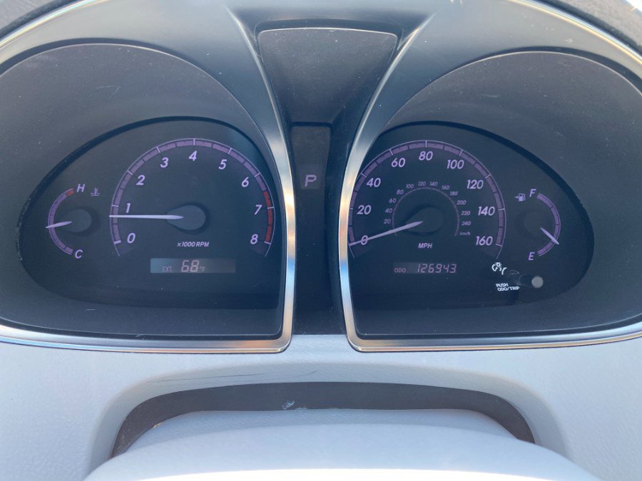 Used 2011 Toyota Avalon Limited FWD image 15