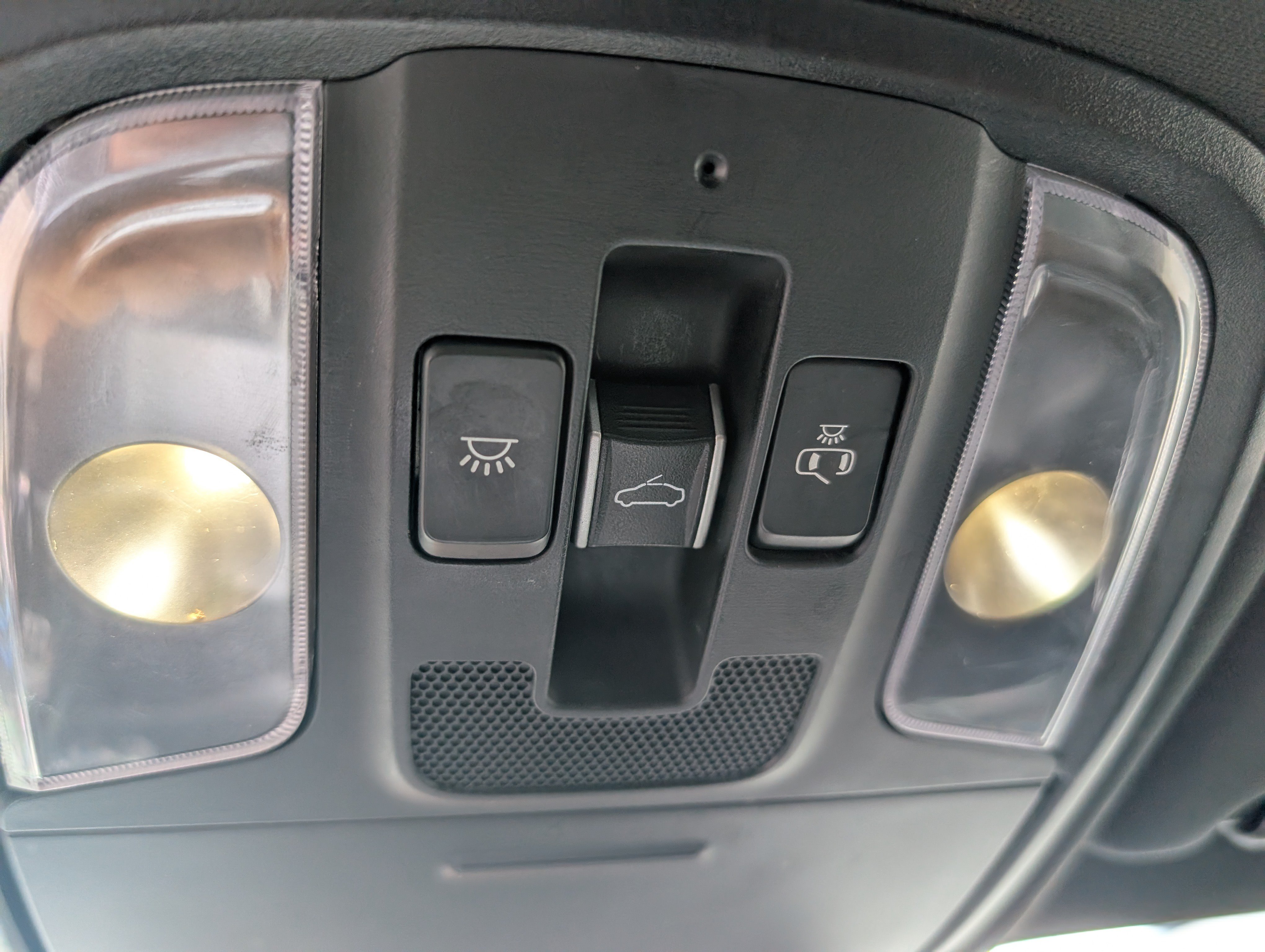 Used 2020 Kia Stinger GT2 AWD/4WD image 25