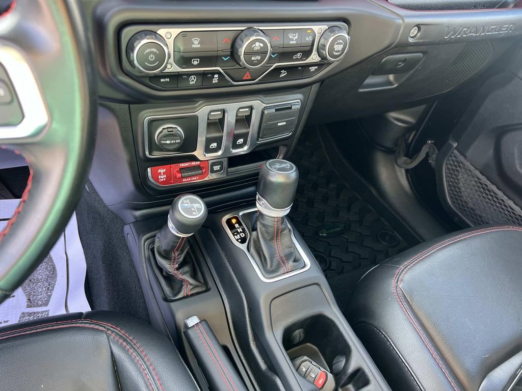 Used 2020 Jeep Wrangler Rubicon image 25