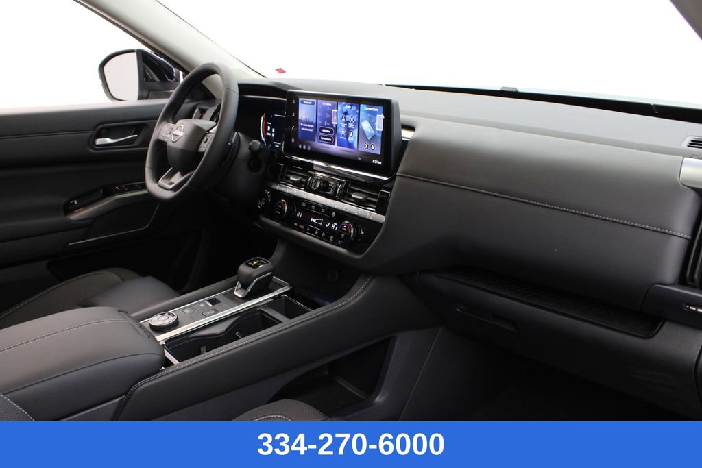 New 2026 Nissan Pathfinder SL image 23