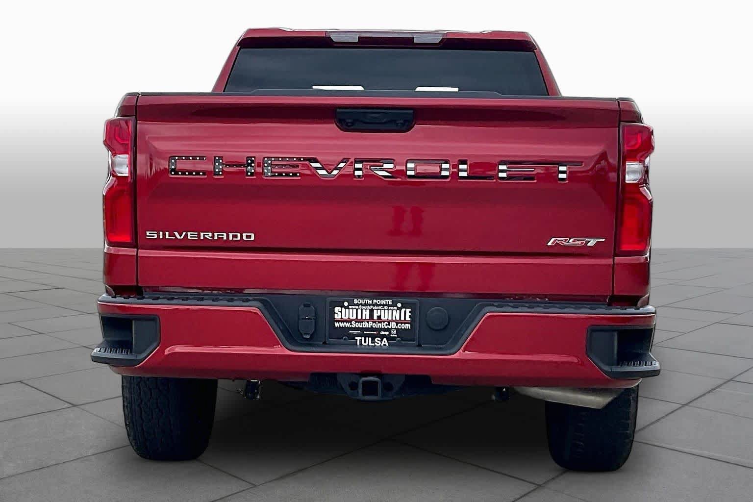 Used 2026 Chevrolet Silverado 1500 RST w/ RST Select Package AWD/4WD image 5