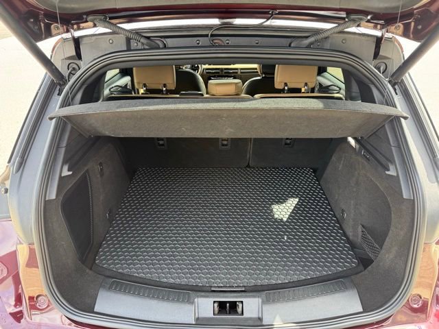 Used 2020 Lincoln Corsair Reserve w/ Equipment Group 202A image 11