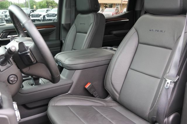 Used 2025 GMC Sierra 1500 Denali image 13