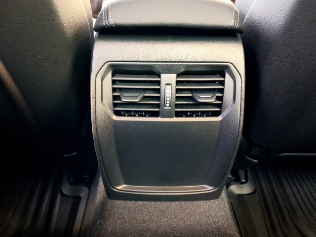 New 2026 BMW M2 w/ Lighting Package RWD image 27