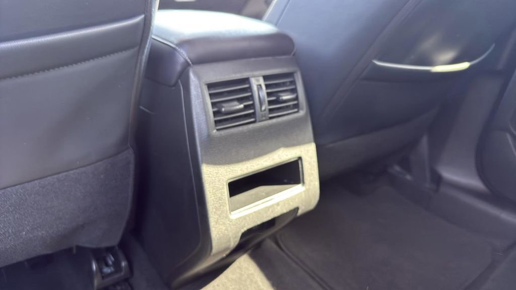 Used 2024 Mitsubishi Outlander SE Black Edition AWD/4WD image 29