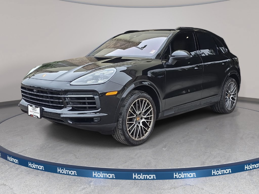 Used 2023 Porsche Cayenne Platinum Edition AWD/4WD image 1