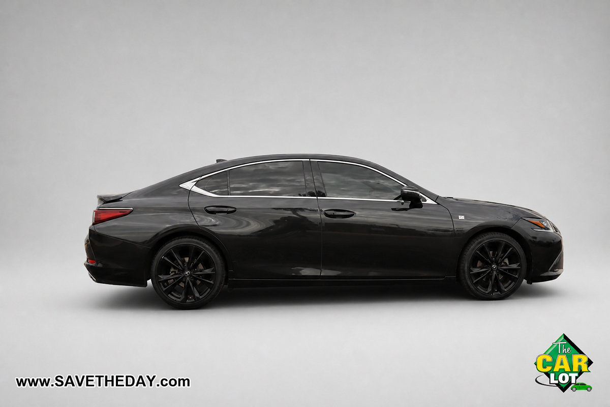 Used 2023 Lexus ES 350 F Sport w/ Accessory Package (Z2) FWD image 9