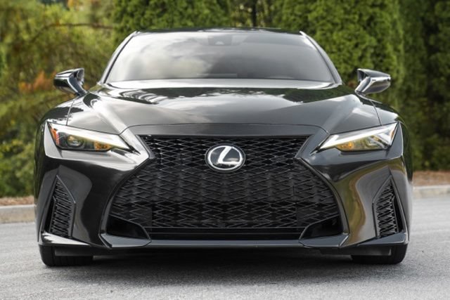 Used 2024 Lexus IS 300 F Sport RWD image 14