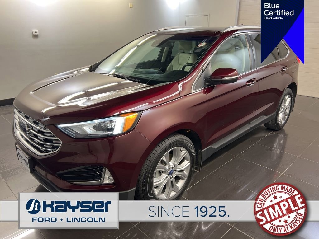 Certified 2019 Ford Edge Titanium w/ Cold Weather Package FWD image 3