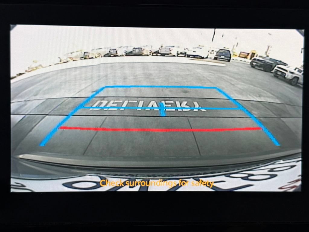 Used 2023 Toyota Corolla LE w/ Carpet Mat Package (TMS) FWD image 28