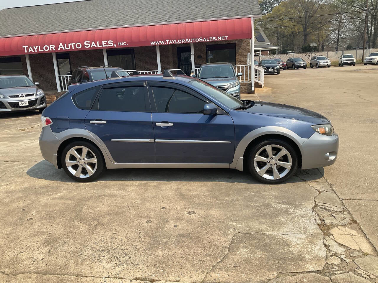 Used 2011 Subaru Impreza Outback Sport image 2
