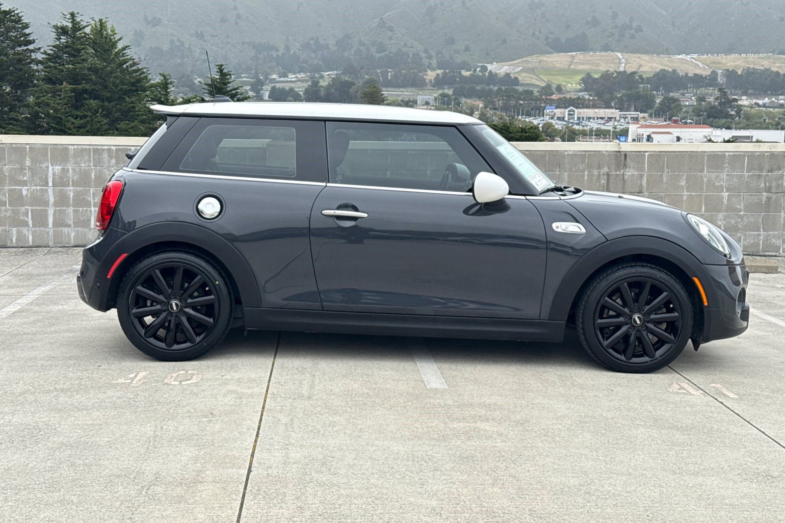 Used 2019 MINI Cooper S FWD image 7