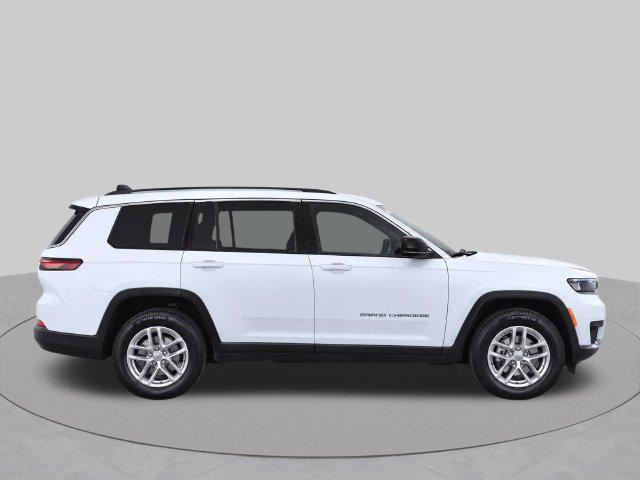 Used 2023 Jeep Grand Cherokee L Laredo AWD/4WD image 8