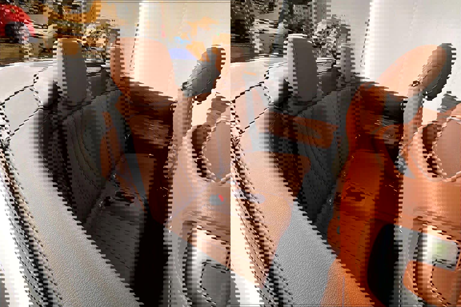 Used 2023 Mercedes-Benz E 450 4MATIC Cabriolet image 19