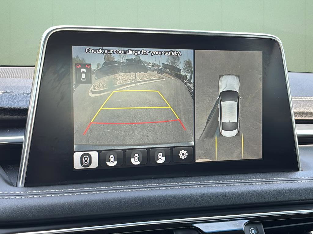 Used 2020 Genesis G70 2.0T w/ Prestige Package image 32