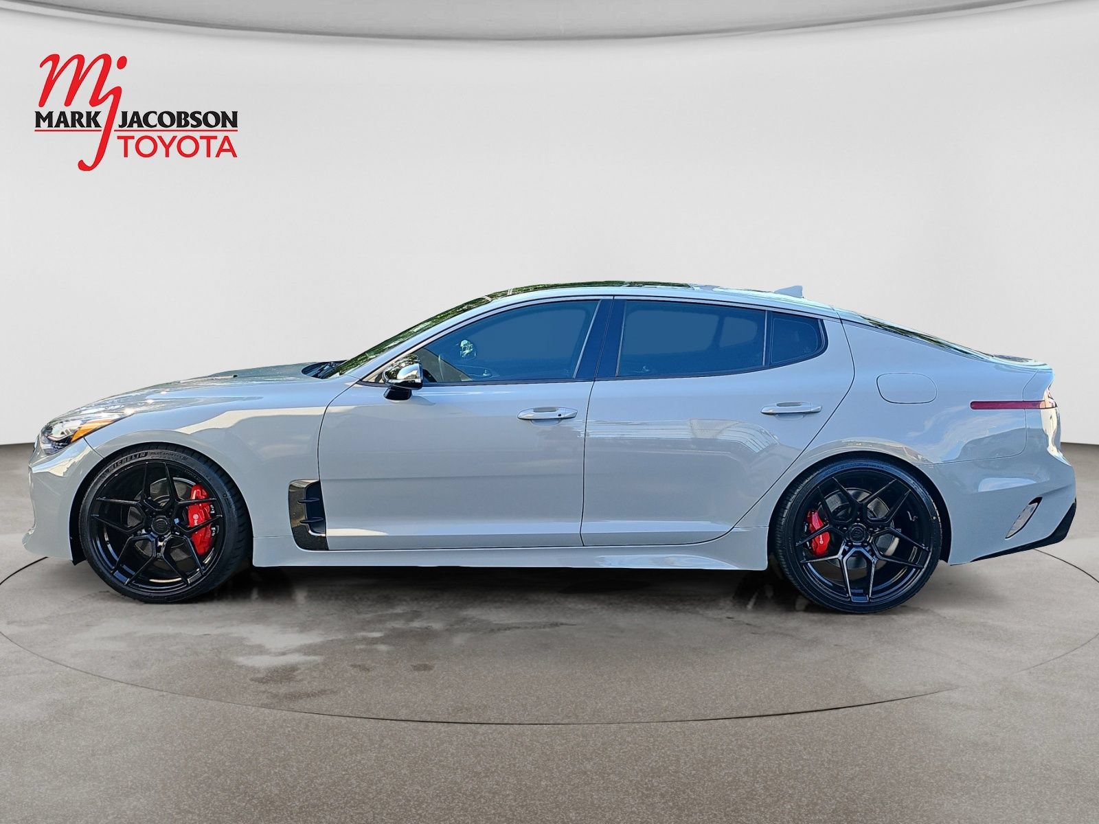 Used 2019 Kia Stinger GT1 RWD image 14