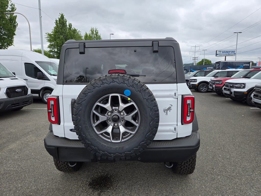 New 2025 Ford Bronco Badlands image 6