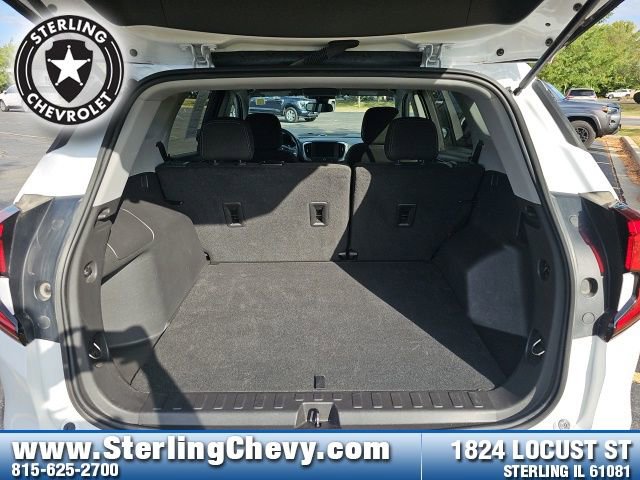 Used 2024 GMC Terrain SLE image 28