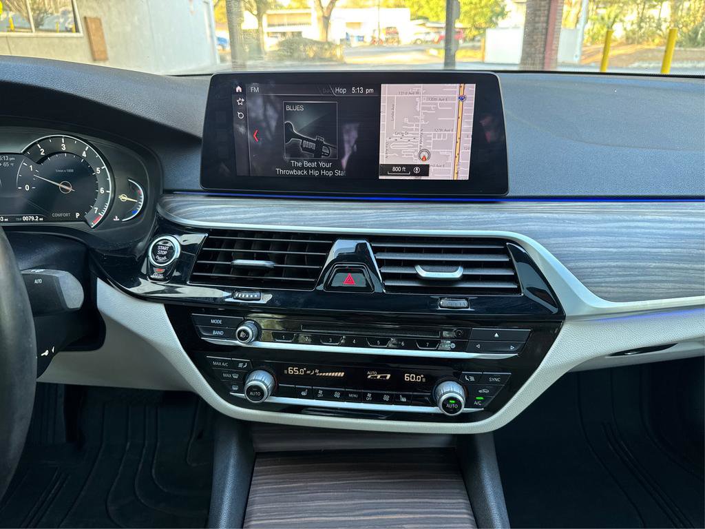 Used 2017 BMW 530i w/ Premium Package image 13