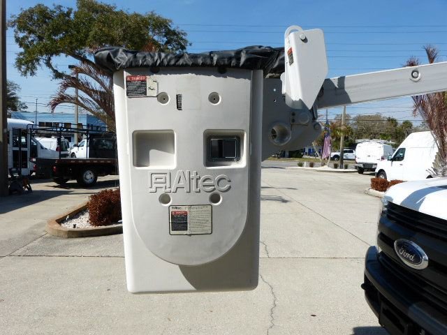 Used 2017 Ford F450 XL w/ Snow Plow Prep Package image 32