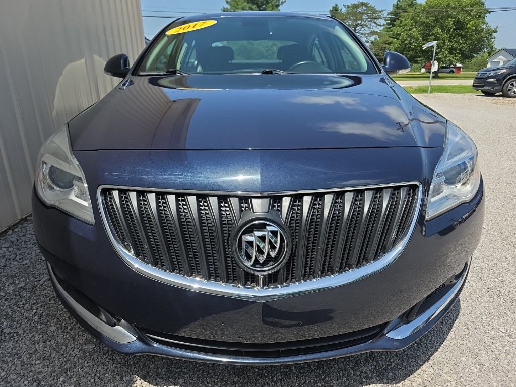 Used 2017 Buick Regal Sport Touring FWD image 14