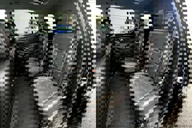 Used 2020 Chevrolet Traverse RS image 26