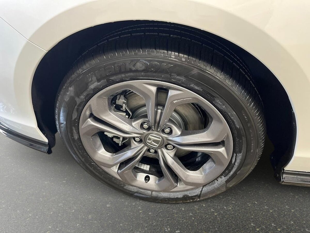 New 2026 Honda Accord EX-L image 11