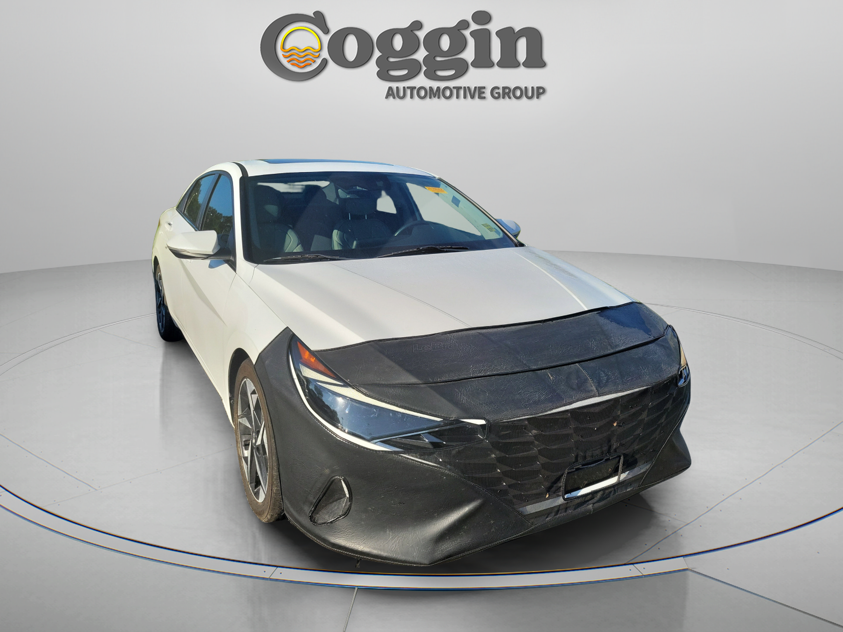 Used 2022 Hyundai Elantra Limited FWD image 9