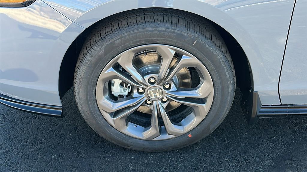 New 2025 Honda Accord EX-L image 9