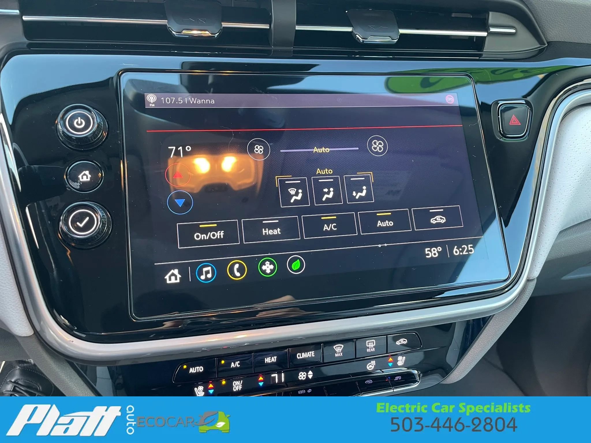 Used 2022 Chevrolet Bolt EUV Premier image 26