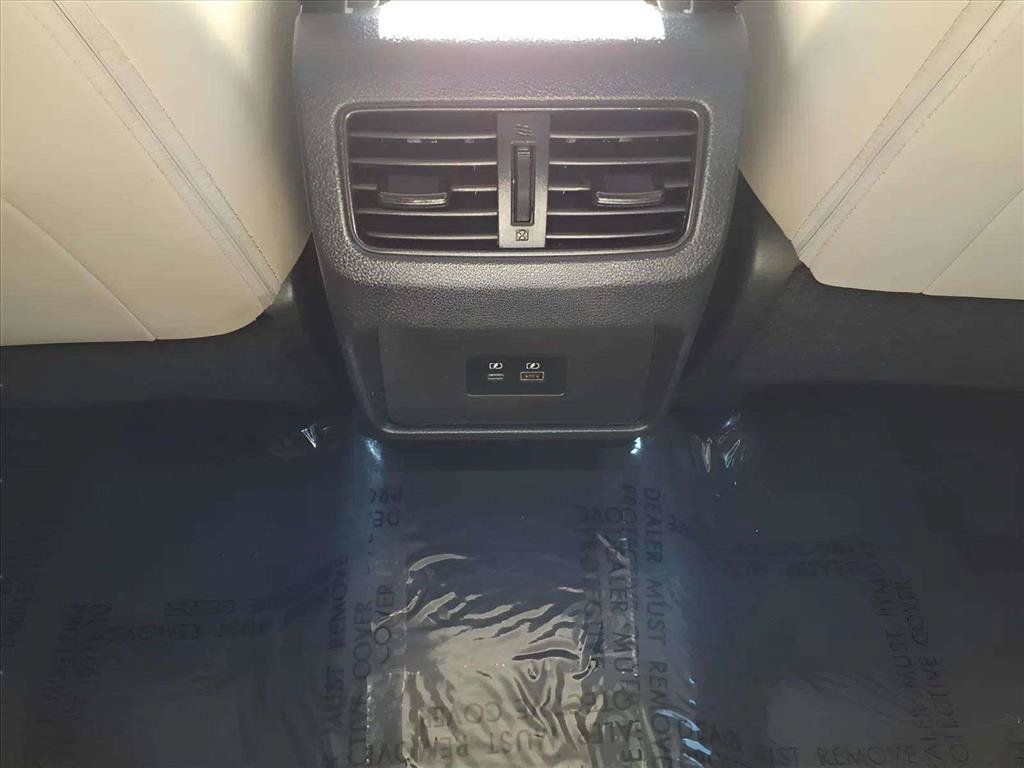 Used 2022 Nissan Rogue SV w/ SV Premium Package FWD image 13