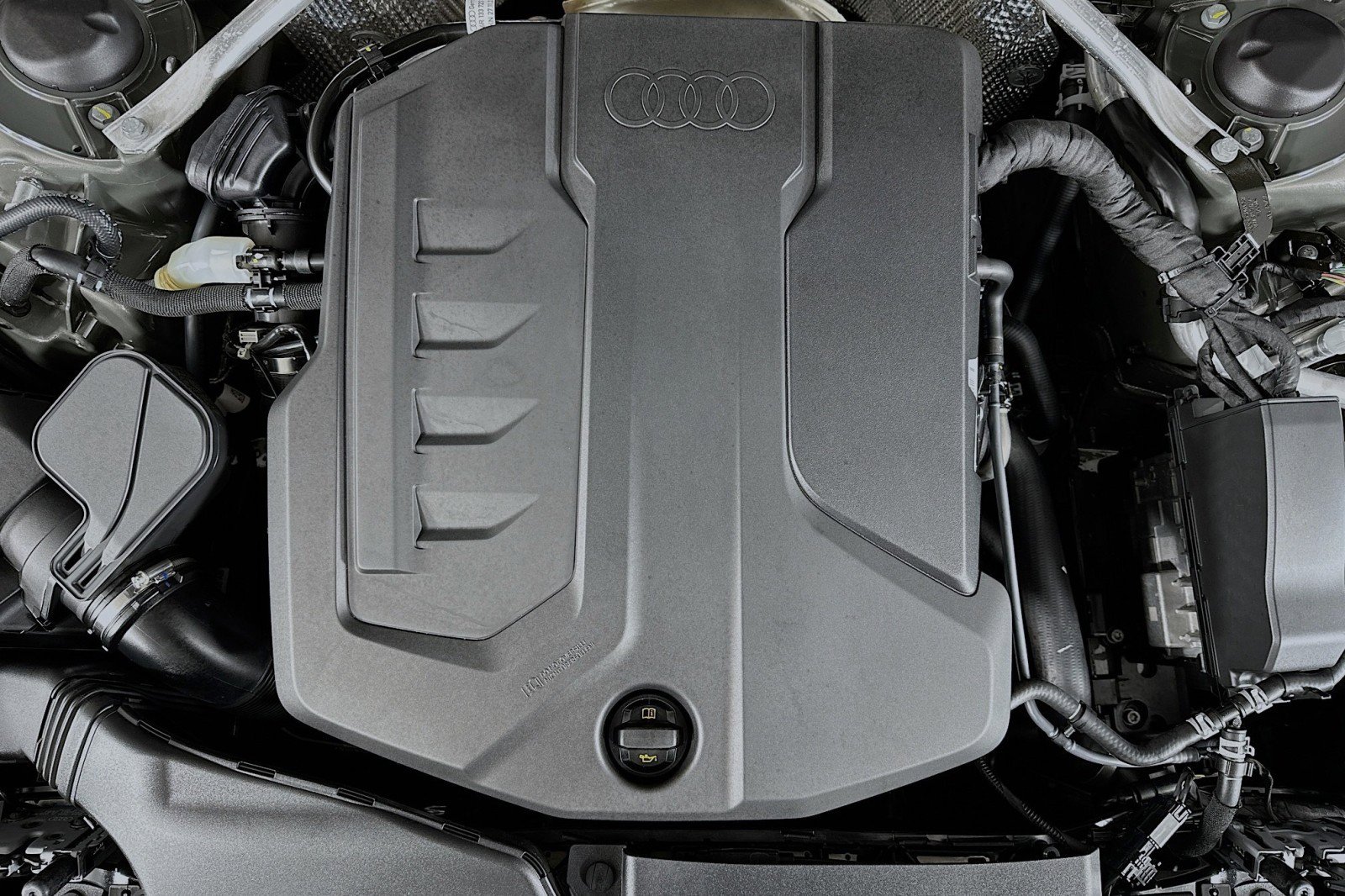 Used 2025 Audi A5 2.0T Premium Plus w/ Premium Plus image 13