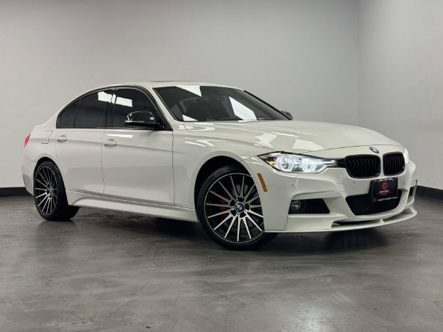 Used 2016 BMW 340i xDrive Sedan w/ Technology Package AWD/4WD image 5