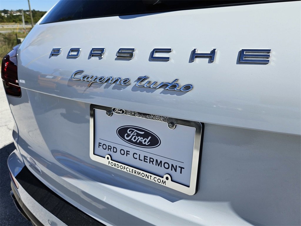 Used 2016 Porsche Cayenne Turbo image 46