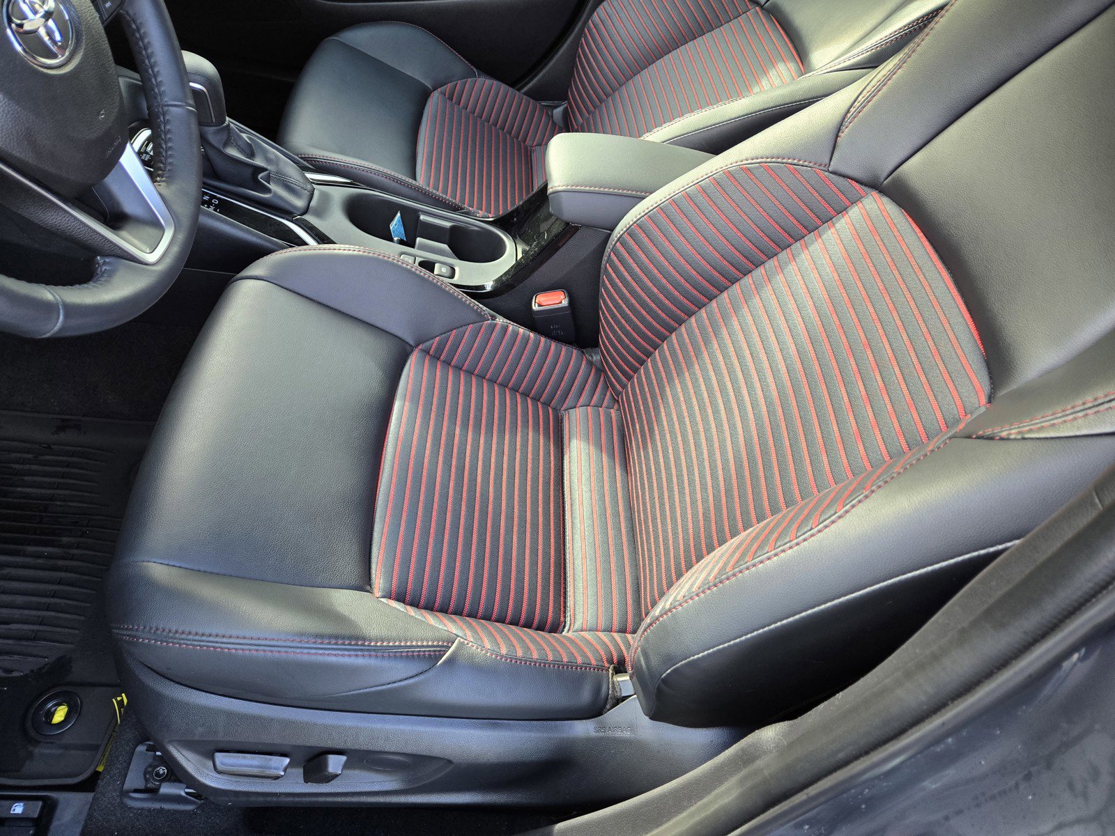 Used 2024 Toyota Corolla XSE image 15