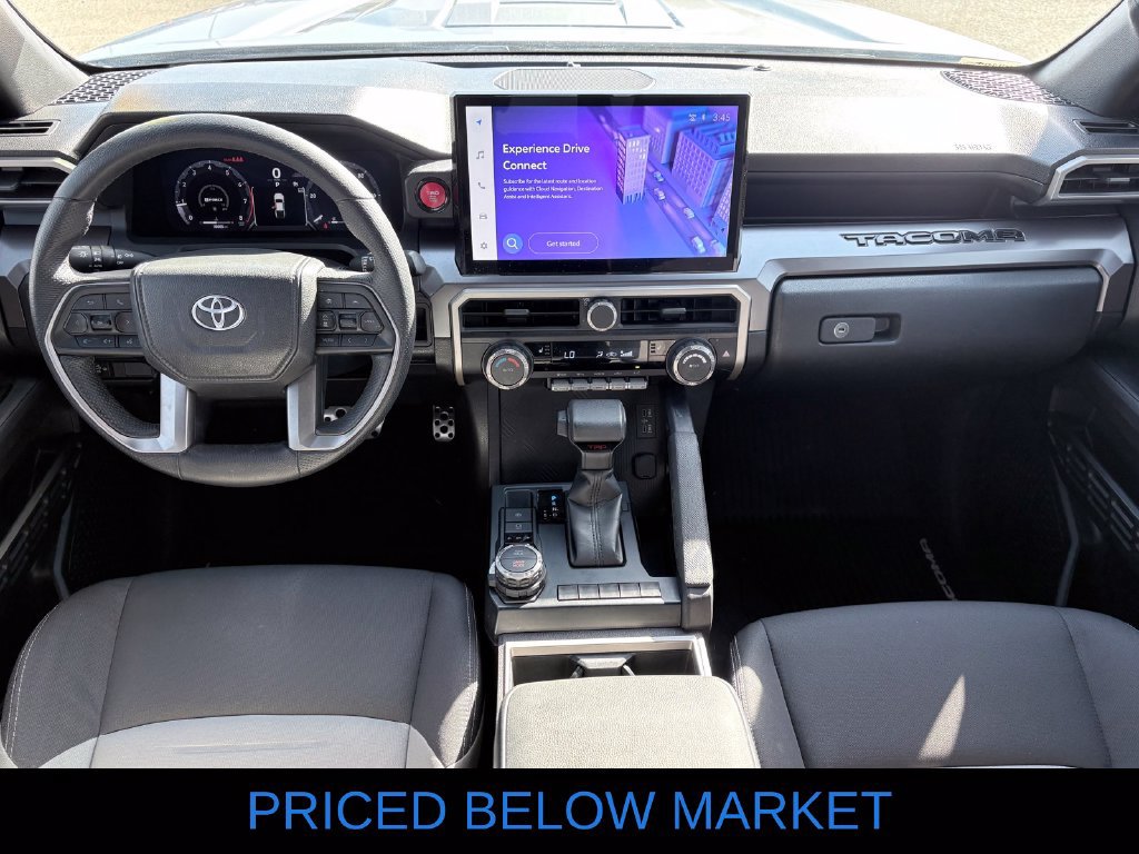 Used 2024 Toyota Tacoma TRD Sport AWD/4WD image 8