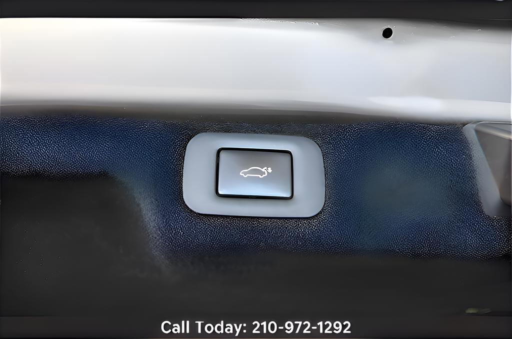 Used 2022 Lexus LS 500 RWD image 13