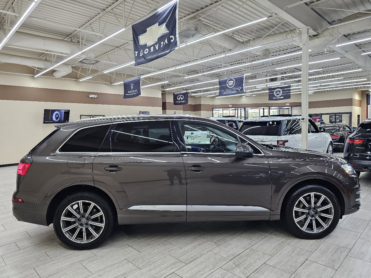 Used 2018 Audi Q7 3.0T Prestige image 6