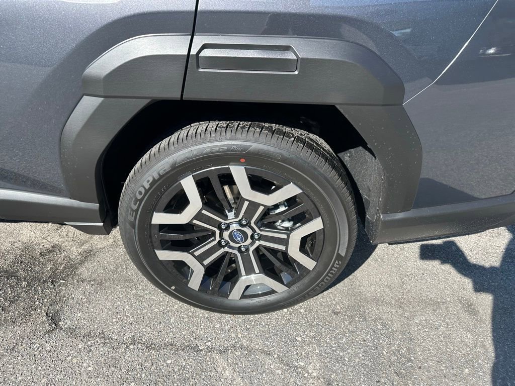 Used 2026 Subaru Outback Touring XT w/ Touring Package image 10