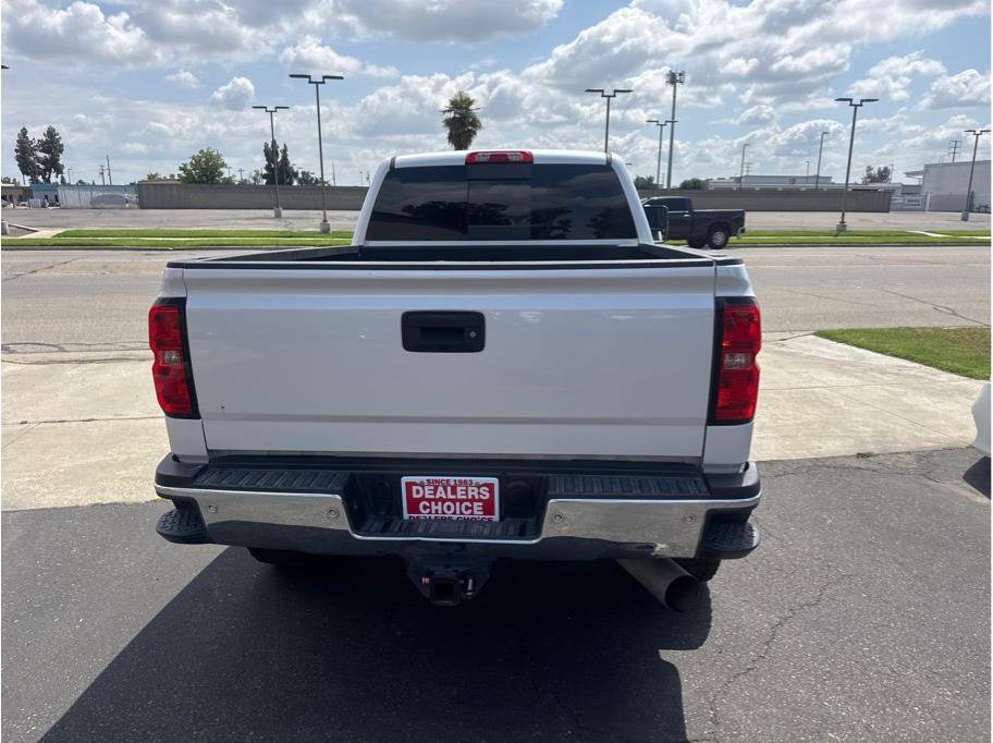Used 2018 Chevrolet Silverado 2500 LTZ w/ Duramax Plus Package AWD/4WD image 6