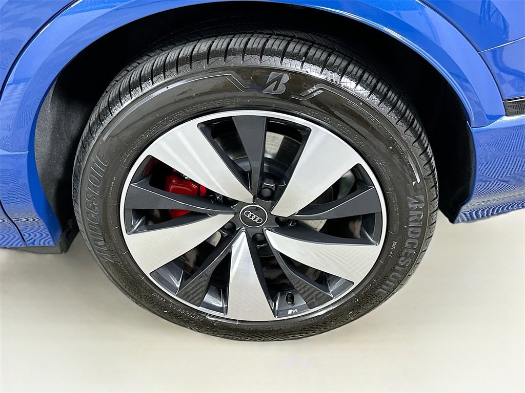 Used 2025 Audi SQ6 e-tron Premium Plus w/ Premium Plus image 20