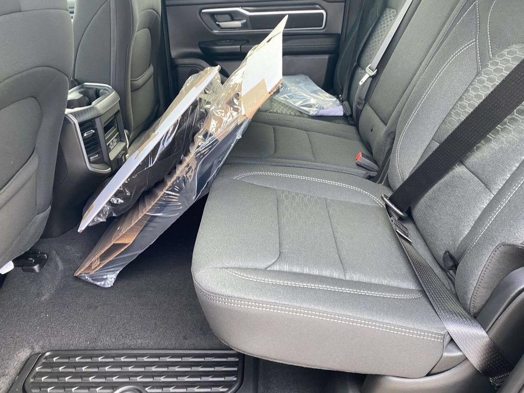 New 2026 RAM 1500 Big Horn AWD/4WD image 39