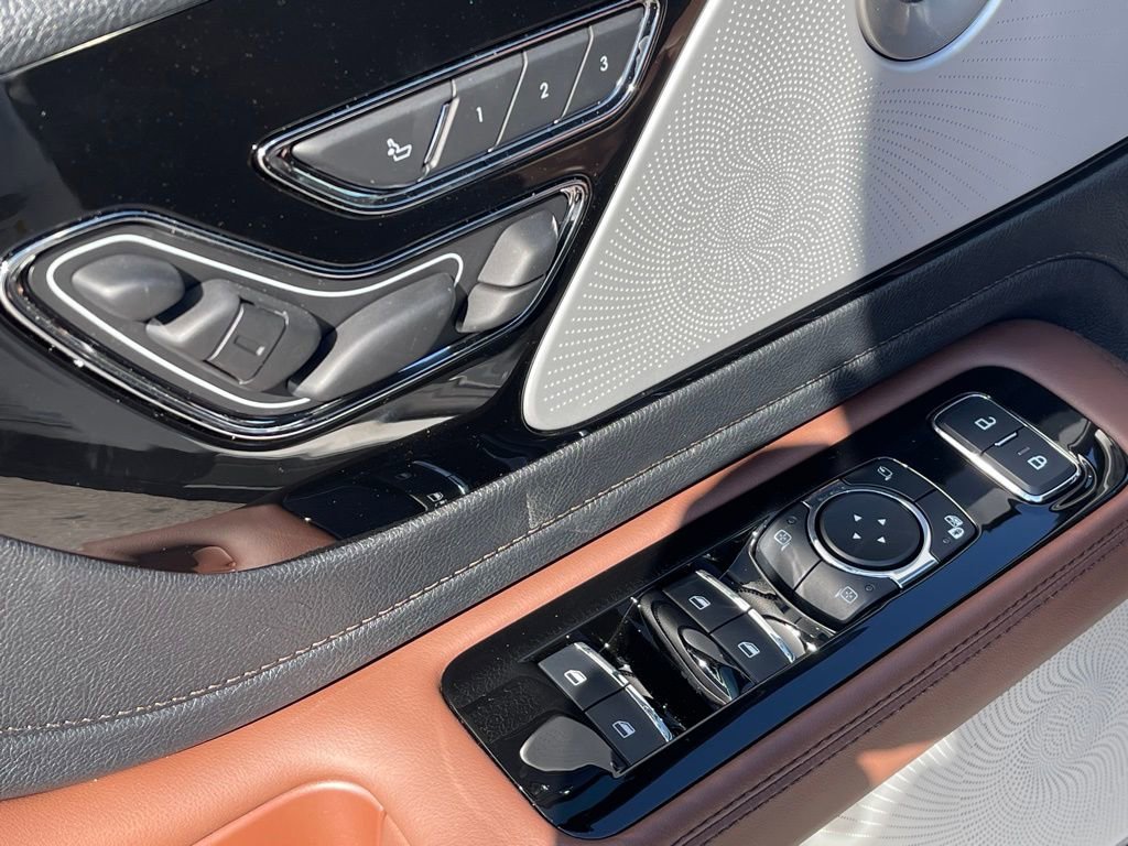 New 2026 Lincoln Aviator Reserve image 18