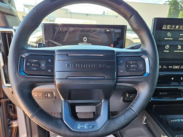 Used 2026 GMC Hummer EV SUV w/ LPO, Dark Essentials Package AWD/4WD image 31