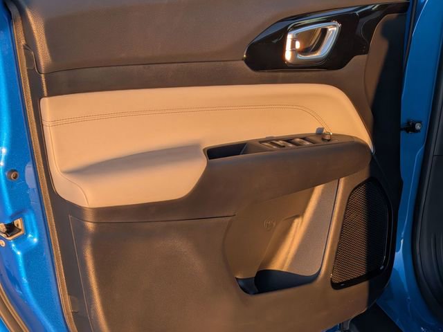 New 2026 Jeep Compass Limited image 14